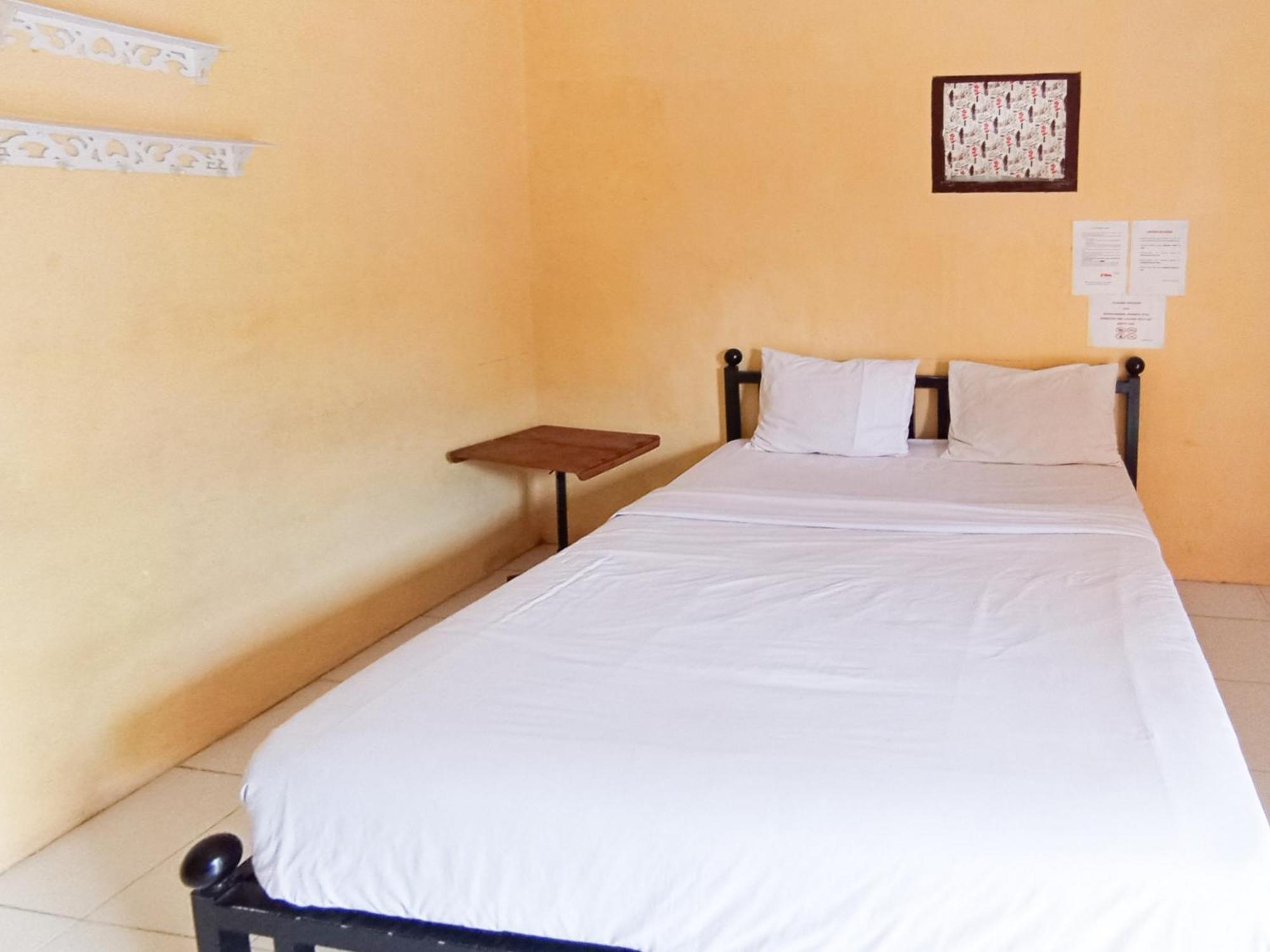 Reddoorz At El Shaday Homestay Banyuwangi Баньюванги Экстерьер фото