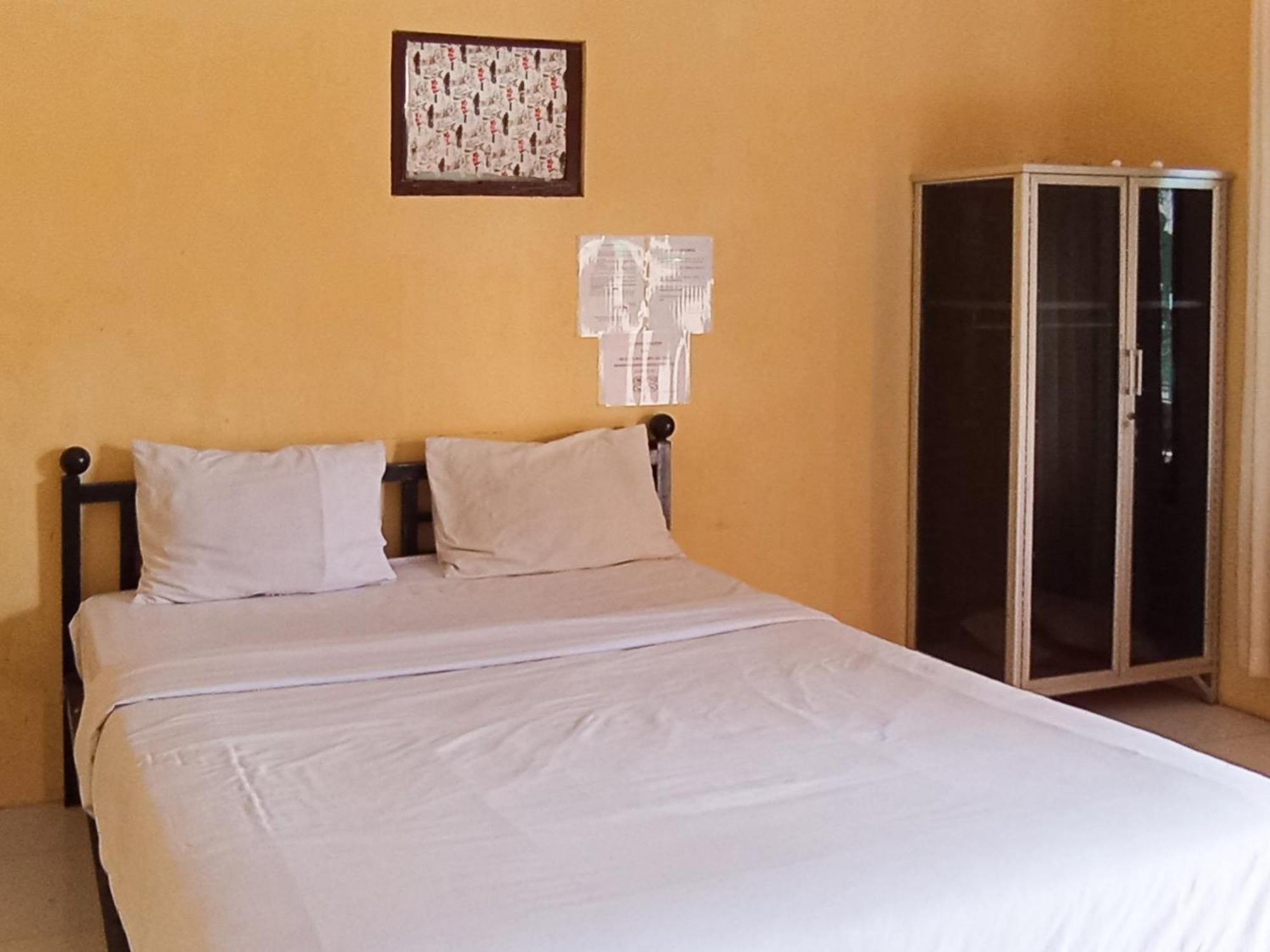 Reddoorz At El Shaday Homestay Banyuwangi Баньюванги Экстерьер фото