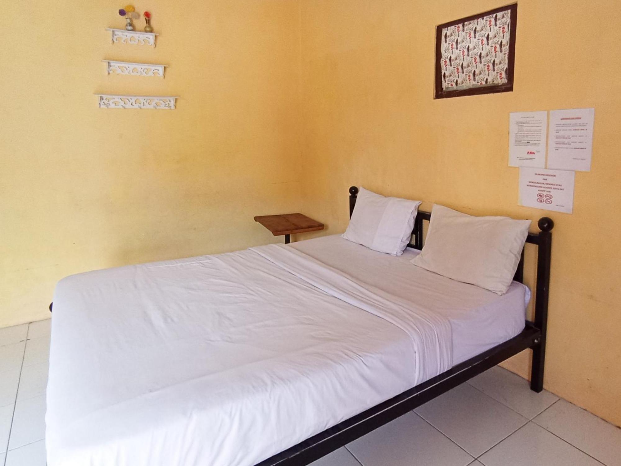 Reddoorz At El Shaday Homestay Banyuwangi Баньюванги Экстерьер фото