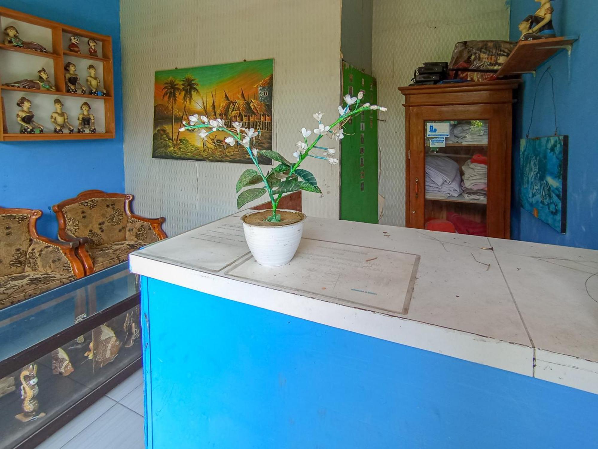 Reddoorz At El Shaday Homestay Banyuwangi Баньюванги Экстерьер фото